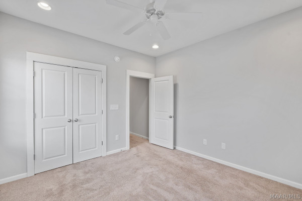 182 Northlake Street