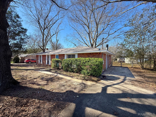 6835 SANDERS Drive