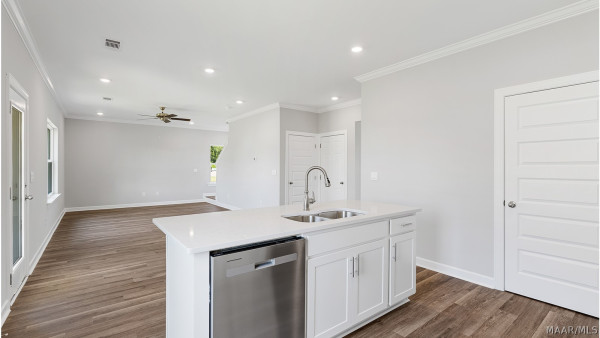7342 Orange Blossom Way