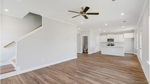 7342 Orange Blossom Way