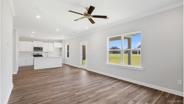 7342 Orange Blossom Way