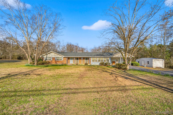 1585 Fleahop Road