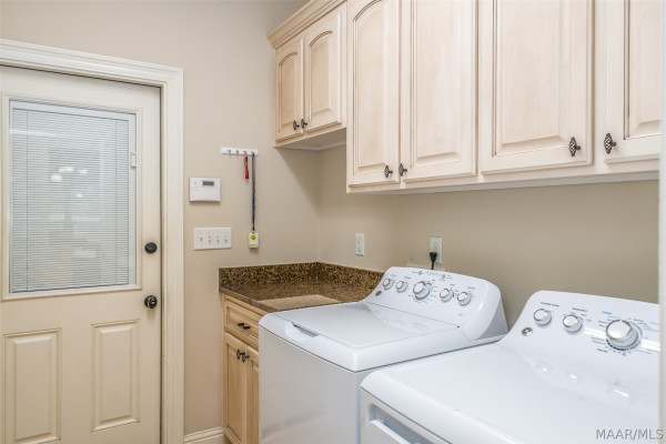 1000 Southern Hills Drive