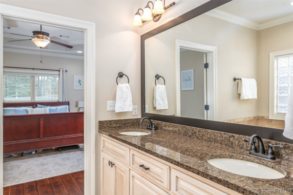 1000 Southern Hills Drive