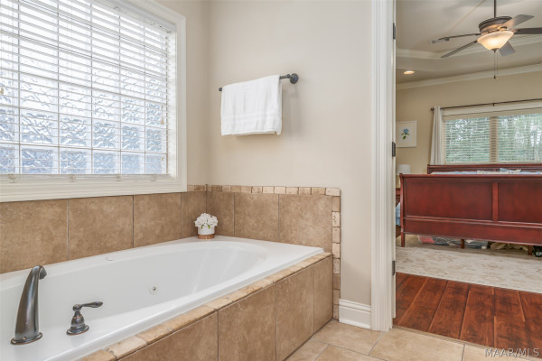 1000 Southern Hills Drive