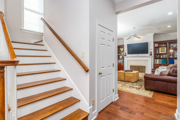 8432 Marsh Pointe Drive