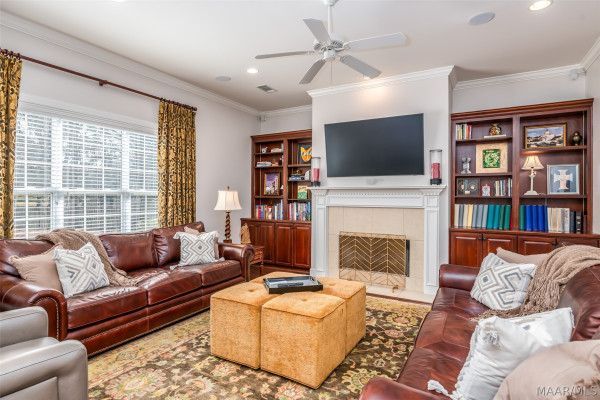 8432 Marsh Pointe Drive