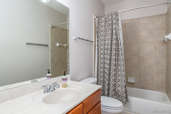 8432 Marsh Pointe Drive