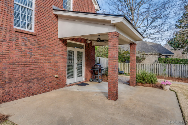 8432 Marsh Pointe Drive