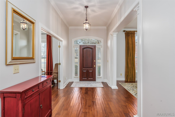 8432 Marsh Pointe Drive