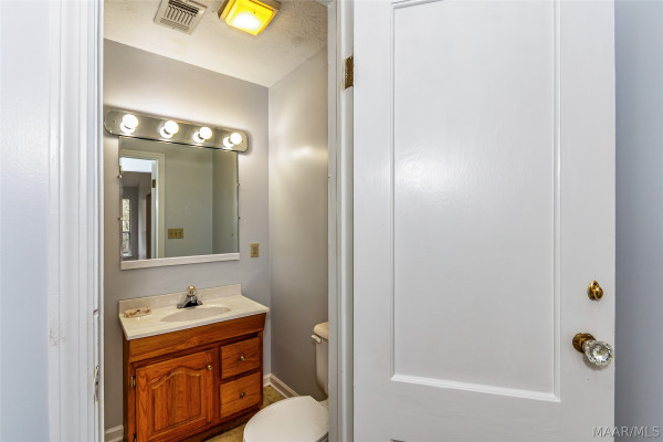 12275 Central Plank Road