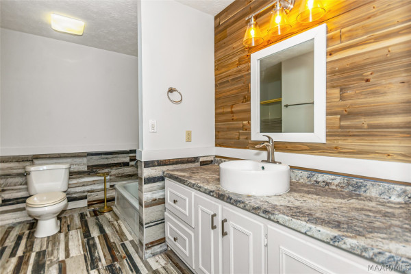 12275 Central Plank Road