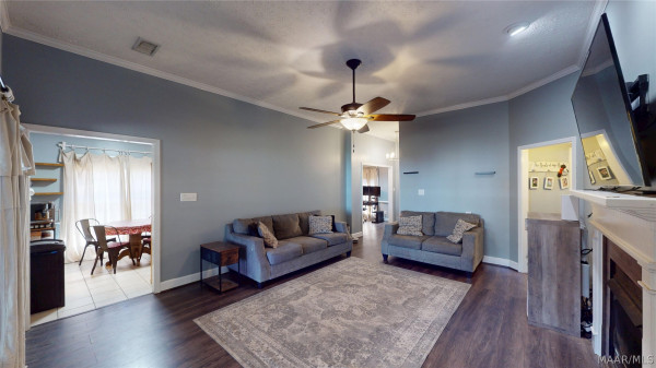 509 Breckinridge Lane