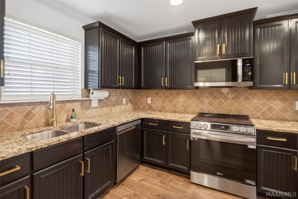 1360 Bon Terre Boulevard