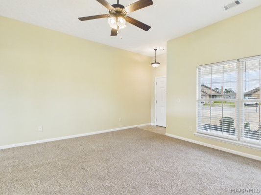 1637 BUENA VISTA Boulevard