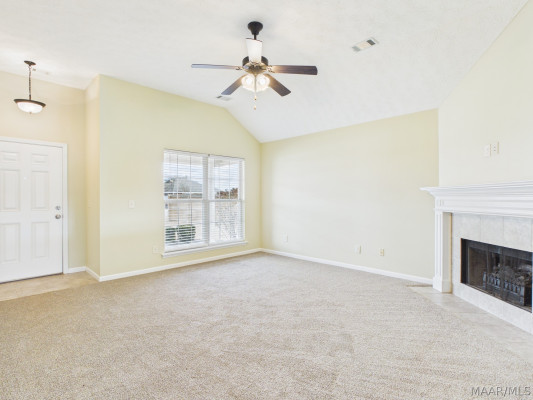 1637 BUENA VISTA Boulevard