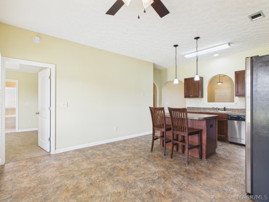 1637 BUENA VISTA Boulevard