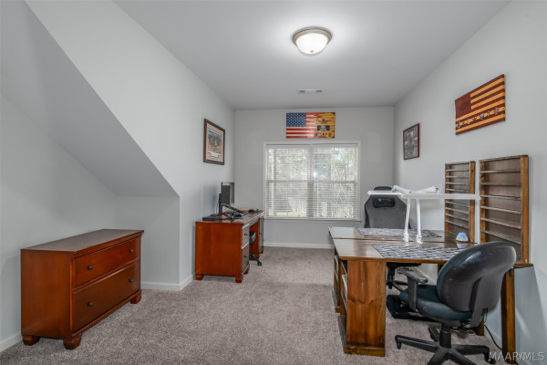 9422 Crescent Lodge Circle