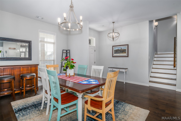 9422 Crescent Lodge Circle