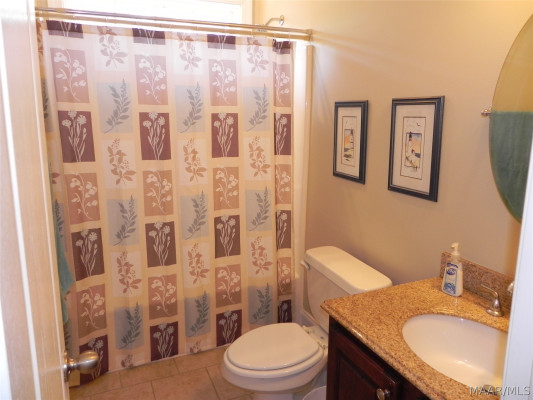 6 FAIRWAY Drive