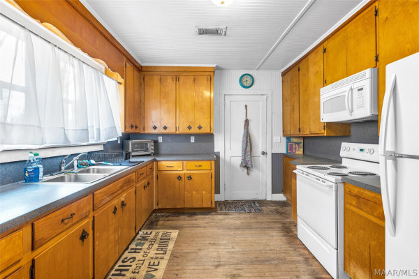 807 W Tallassee Street