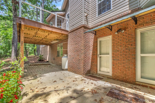 225 Mercer Road