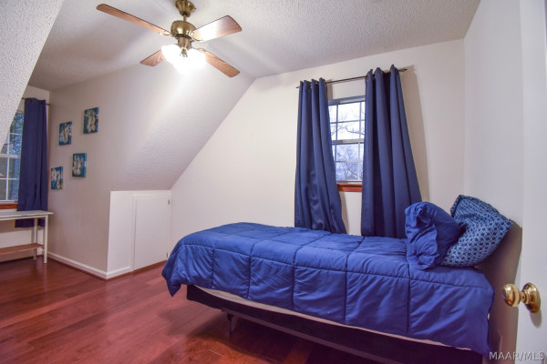 225 Mercer Road