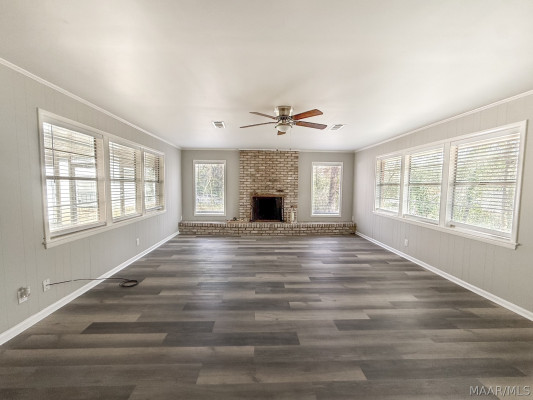 557 KAREN Road