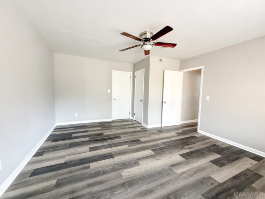 557 KAREN Road