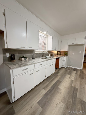 557 KAREN Road