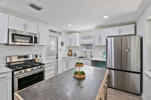 111 Livingston Avenue