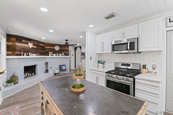 111 Livingston Avenue