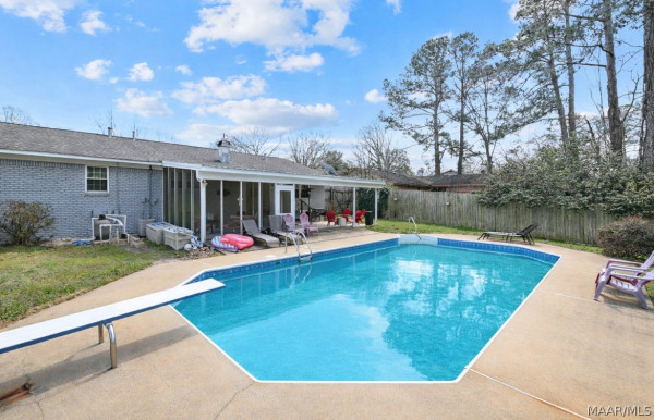 111 Livingston Avenue