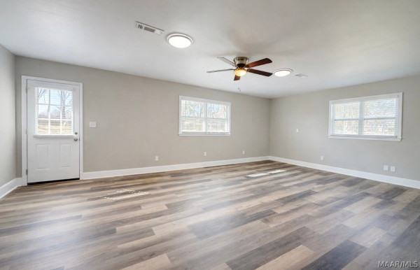 10111 HIGHWAY 231 Highway