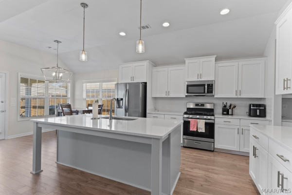 10805 Blackwater Court