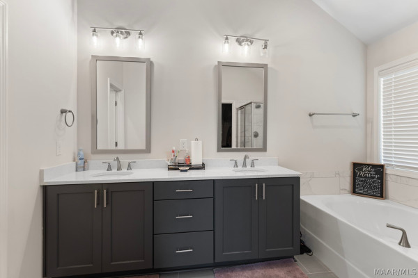 10805 Blackwater Court