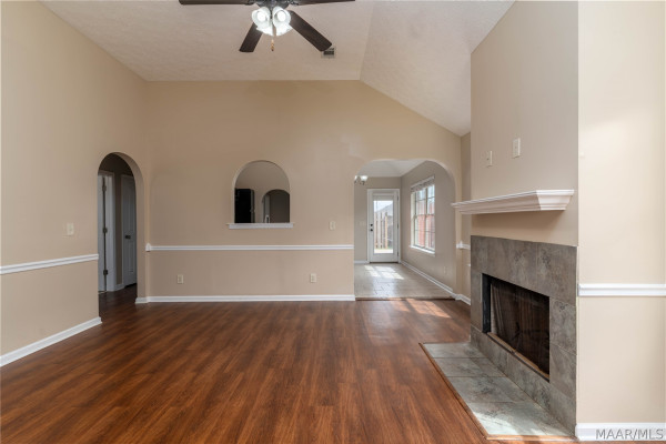 1818 Cotton Blossom Way