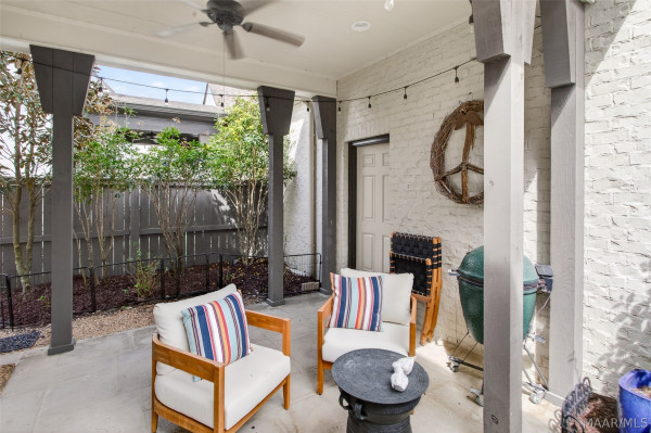 5123 Lower James Street