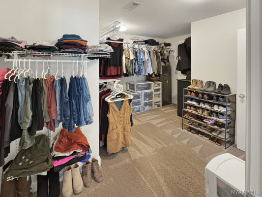 680 Bon Terre Boulevard