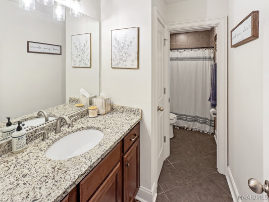 680 Bon Terre Boulevard