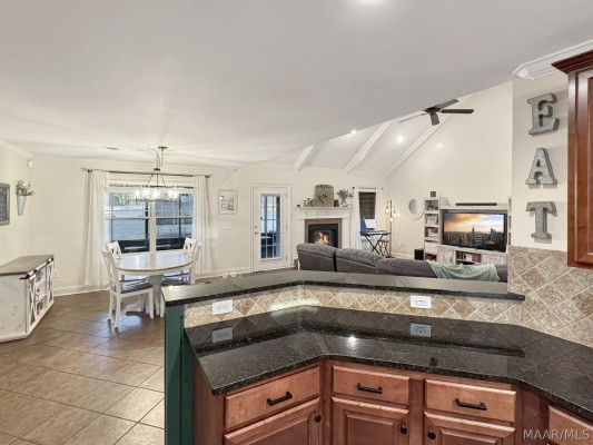 680 Bon Terre Boulevard