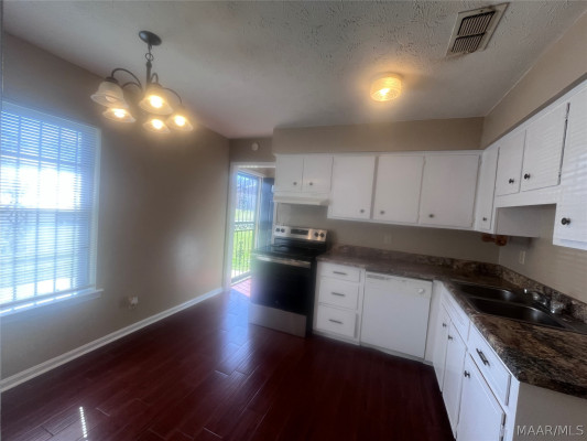 4313 MEADOWBRIAR Court