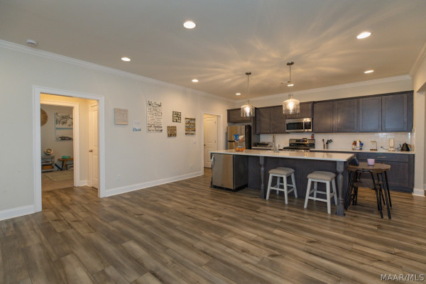 264 Royal Oaks Drive