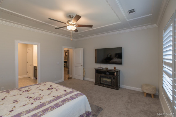 264 Royal Oaks Drive