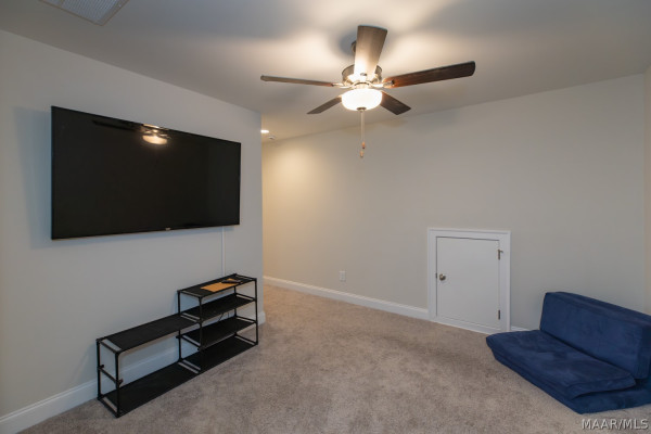 264 Royal Oaks Drive