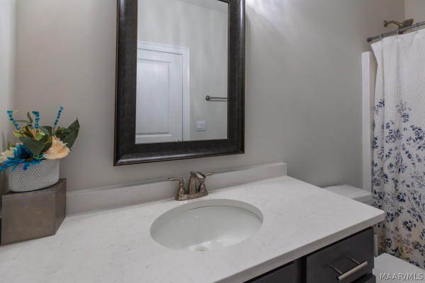 264 Royal Oaks Drive