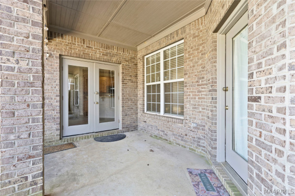 8981 Autumn Brooke Way