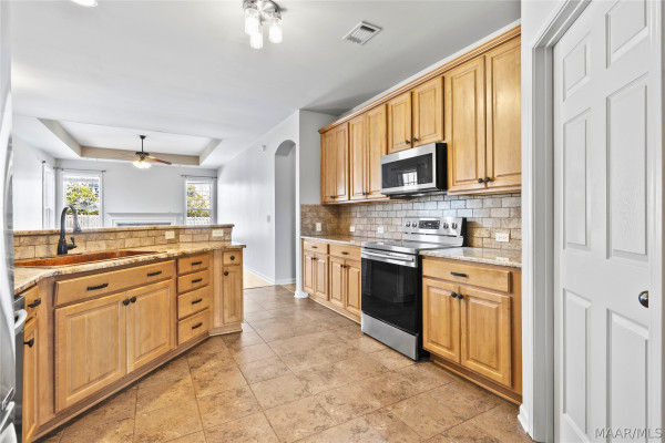 8981 Autumn Brooke Way