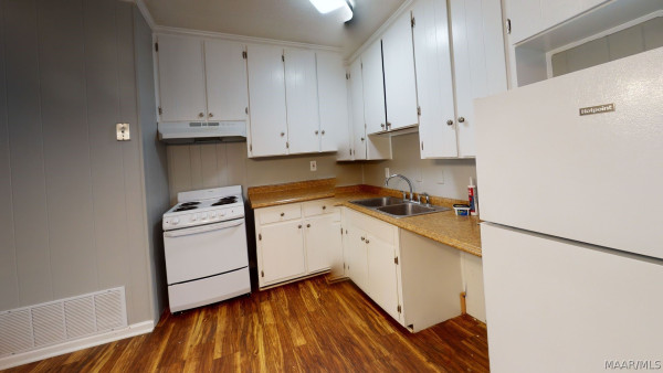 1232 ZEPHYR HILLS Drive