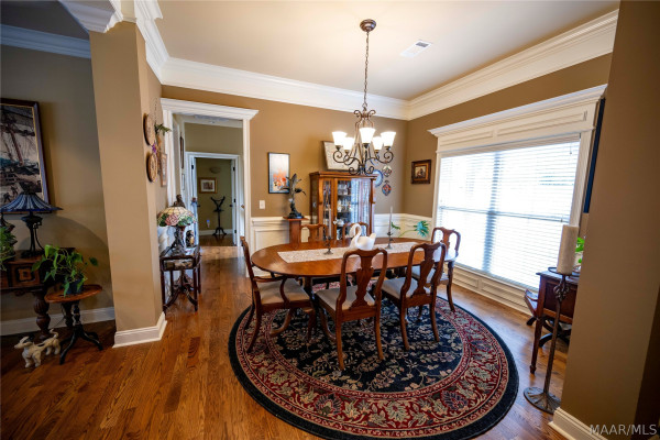 491 SOUTHERN HILLS Drive